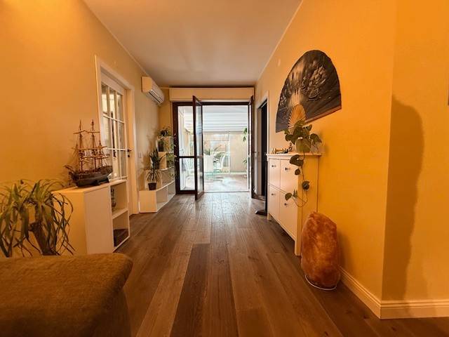 appartamento in vendita a Roma in zona Pantan Monastero