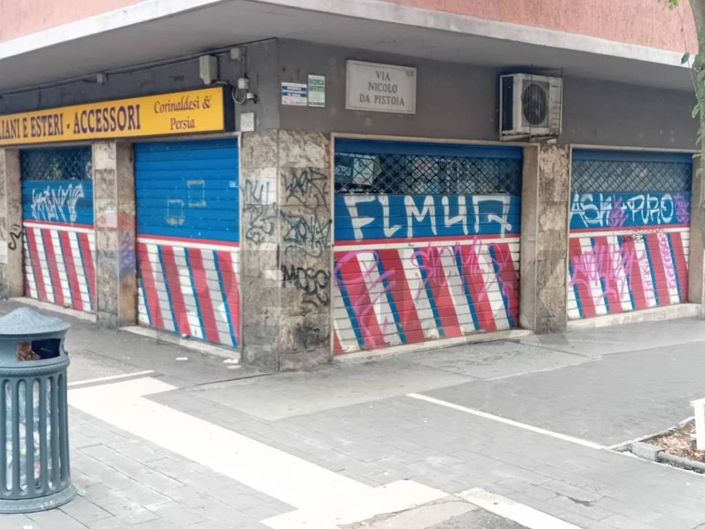 negozio in vendita a Roma in zona Ostiense