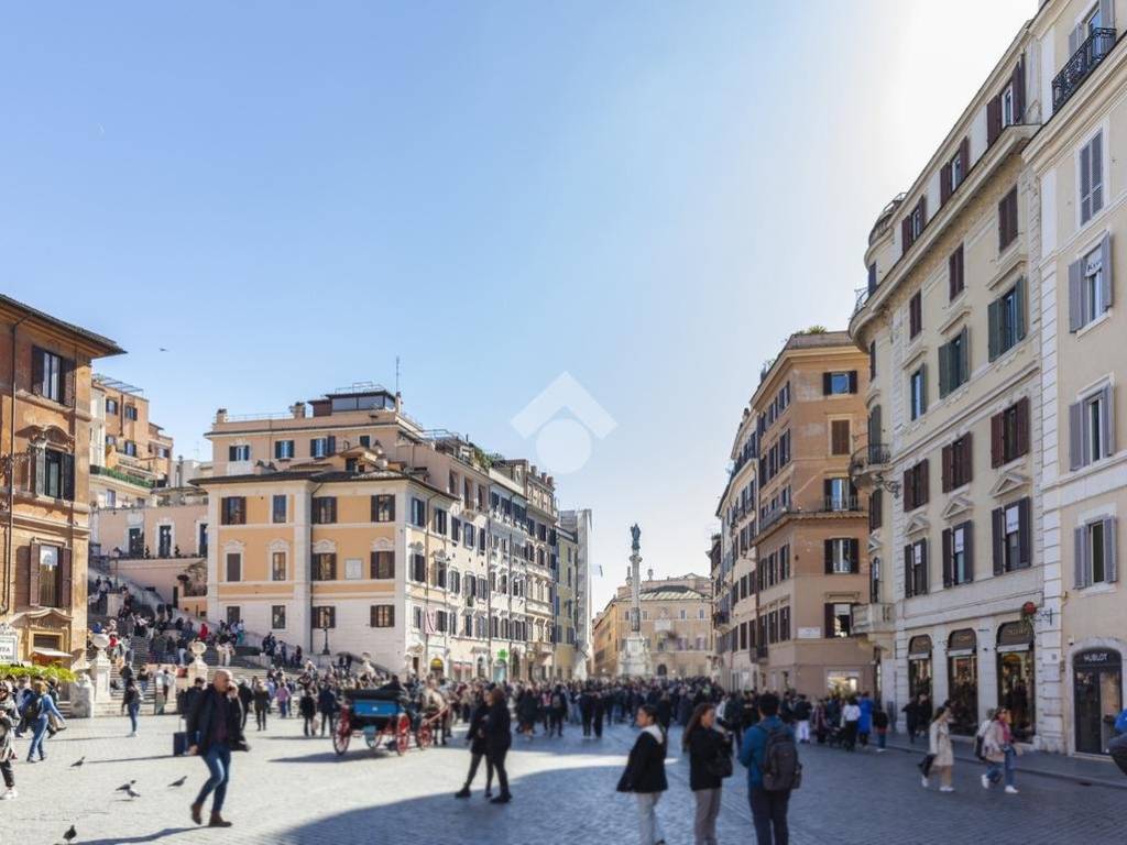 negozio in vendita a Roma in zona Campo Marzio
