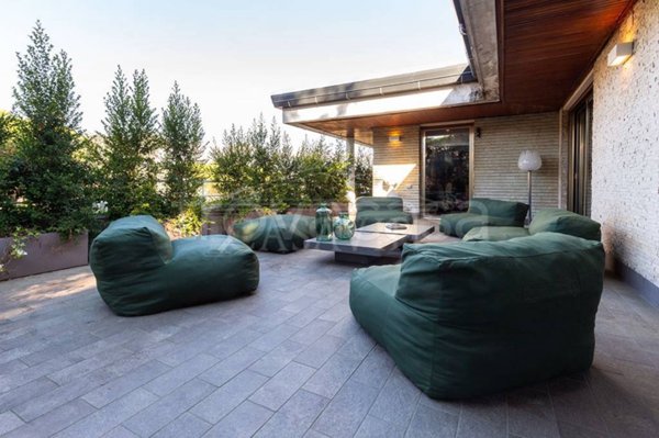 appartamento in vendita a Roma in zona Tor di Quinto