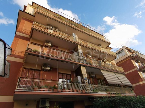 appartamento in vendita a Roma in zona Torrevecchia