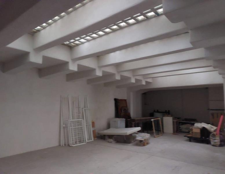 locale commerciale in vendita a Roma in zona Nomentano