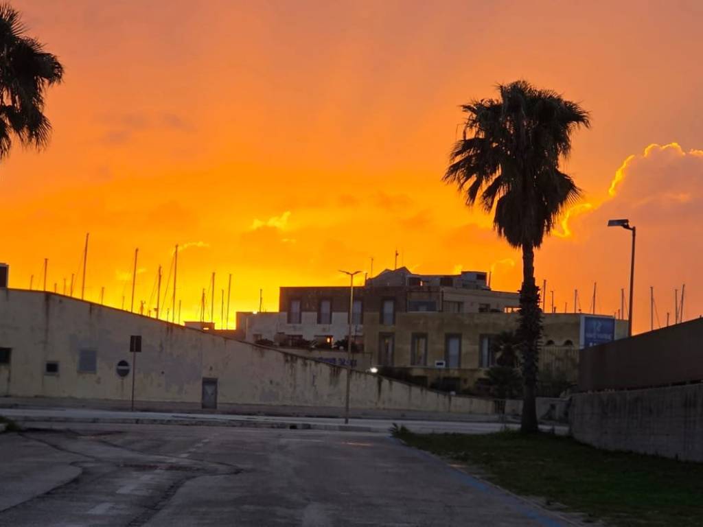appartamento in vendita a Roma in zona Castel Fusano
