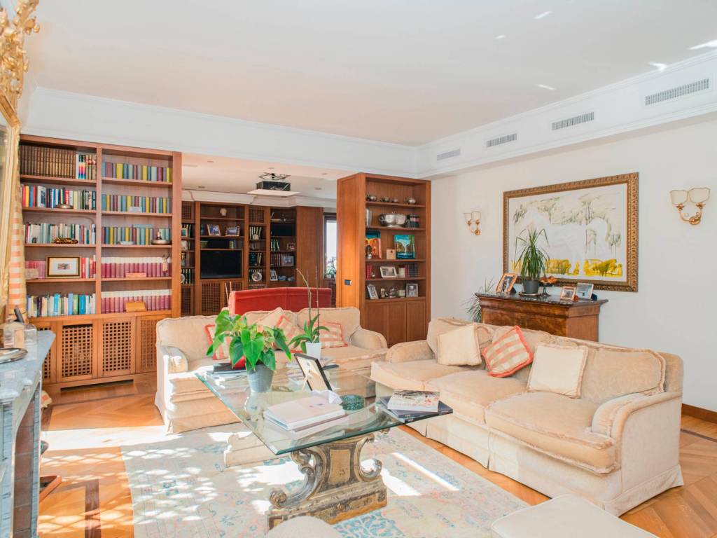 appartamento in vendita a Roma