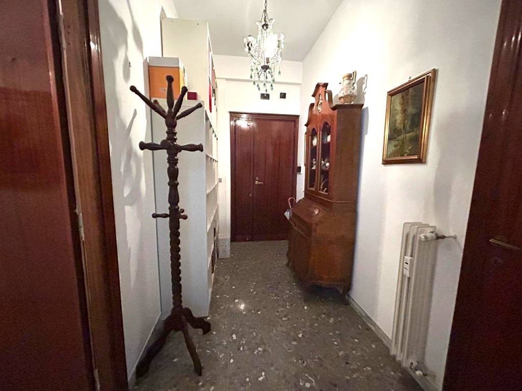 appartamento in vendita a Roma in zona Prenestino-Labicano
