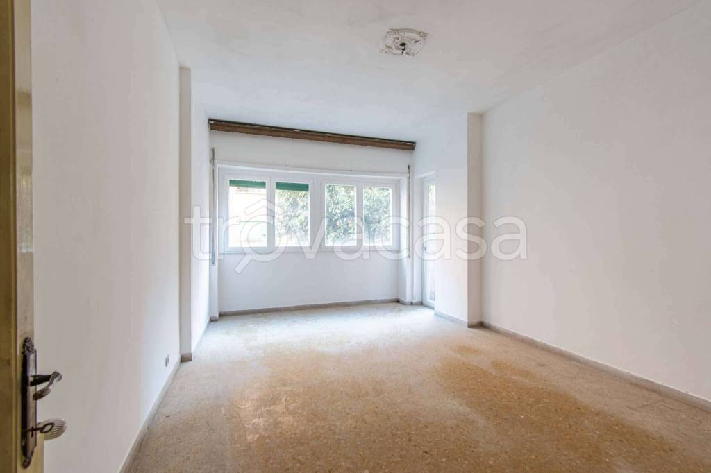 appartamento in vendita a Roma in zona Portuense