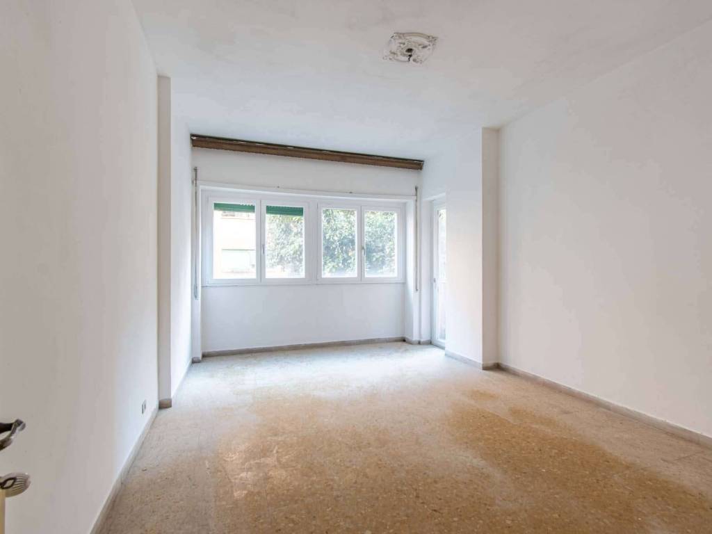 appartamento in vendita a Roma in zona Portuense