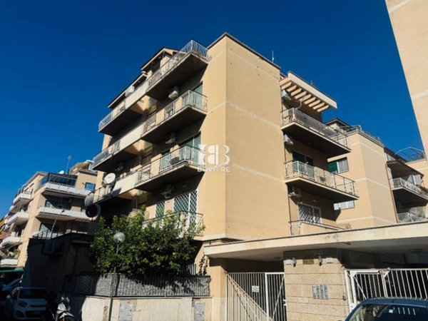 appartamento in vendita a Roma in zona Torrevecchia