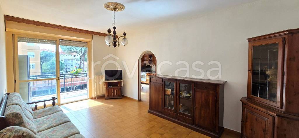 appartamento in vendita a Roma in zona Ponte Mammolo