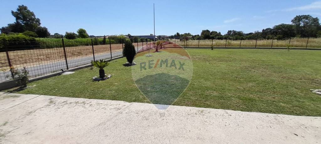 terreno agricolo in vendita a Roma in zona Casal Palocco