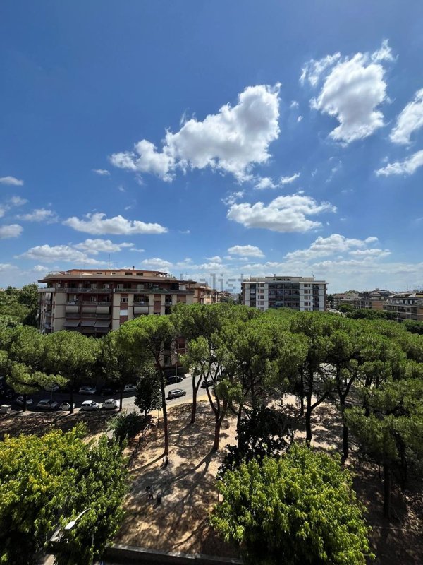 appartamento in vendita a Roma in zona Collatino