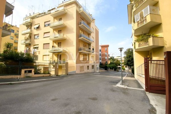 appartamento in vendita a Roma in zona Gianicolense