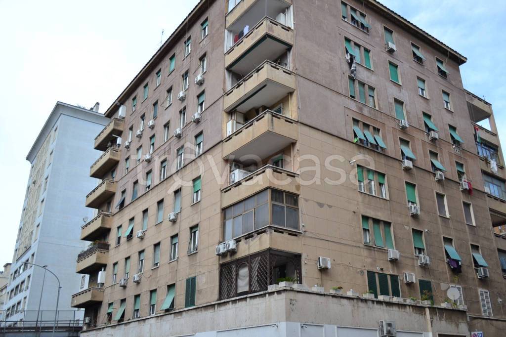 appartamento in vendita a Roma in zona Prenestino-Labicano
