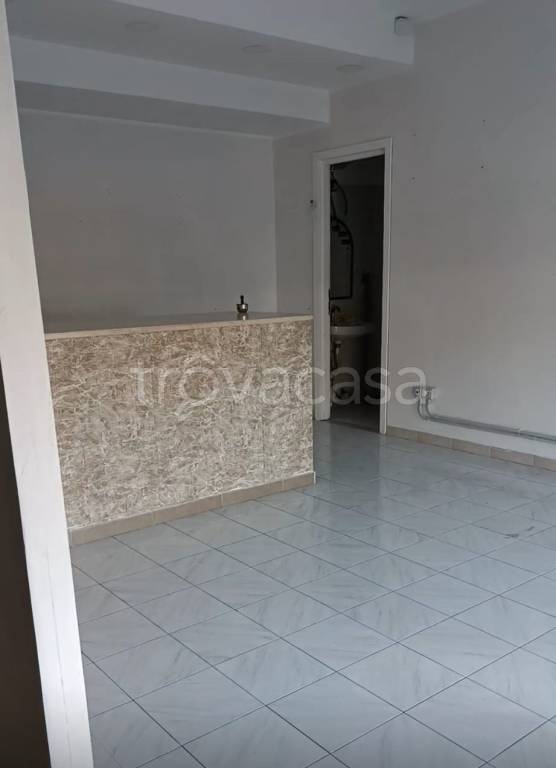 negozio in vendita a Roma in zona Cinquina