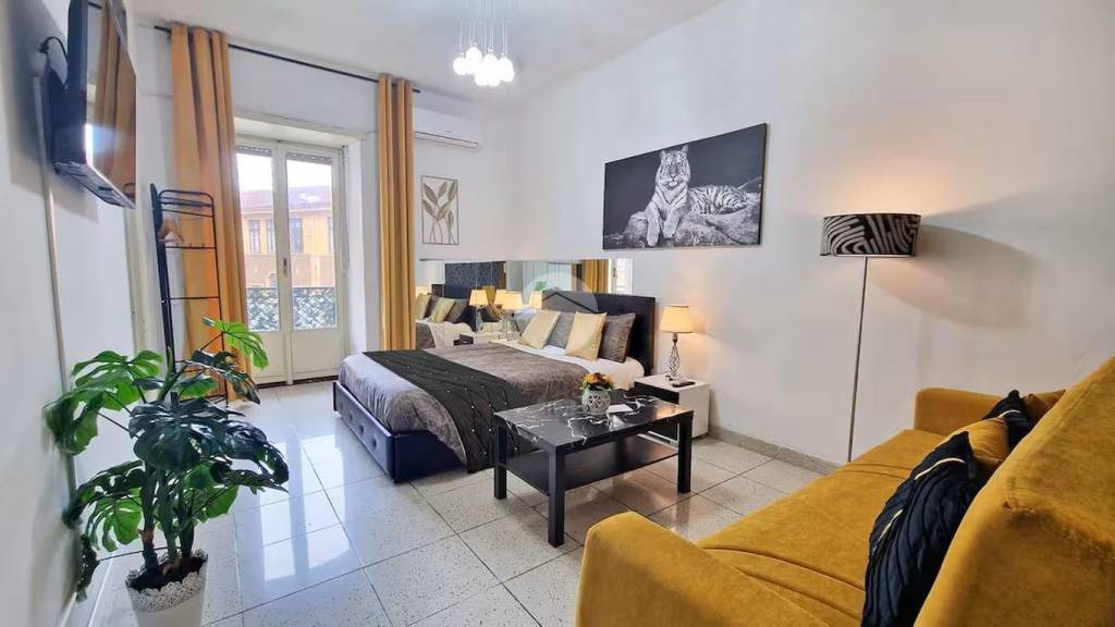 appartamento in vendita a Roma in zona Esquilino