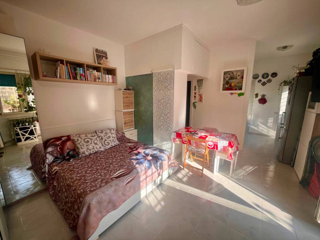 appartamento in vendita a Roma in zona Ostia