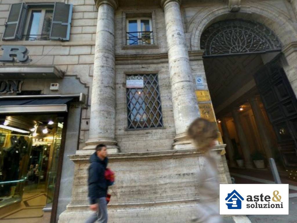 appartamento in vendita a Roma in zona Rione Monti/Campitelli