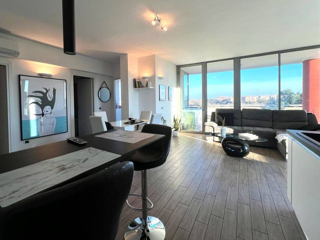 appartamento in vendita a Roma in zona Selva Candida