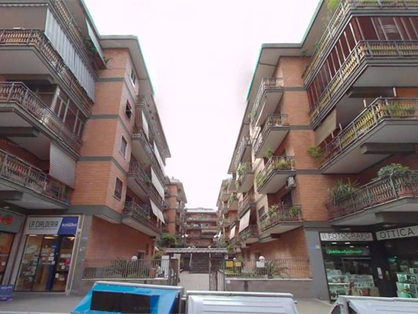 appartamento in vendita a Roma in zona Prenestino-Centocelle