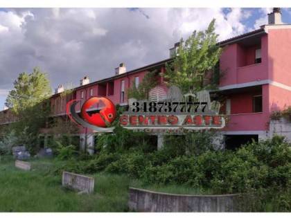 casa indipendente in vendita a Roma in zona Settecamini