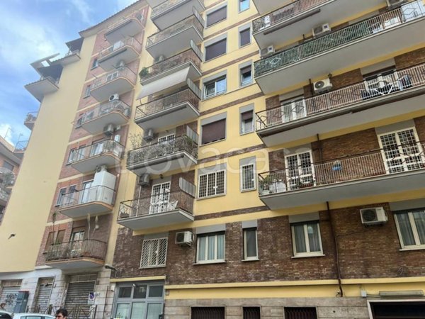 appartamento in vendita a Roma in zona Tuscolano
