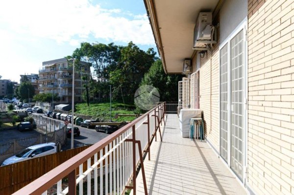 appartamento in vendita a Roma in zona Corviale