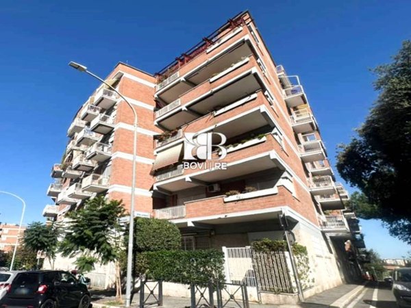 appartamento in vendita a Roma in zona EUR