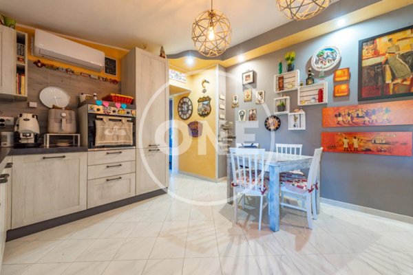 appartamento in vendita a Roma in zona Prenestino-Centocelle