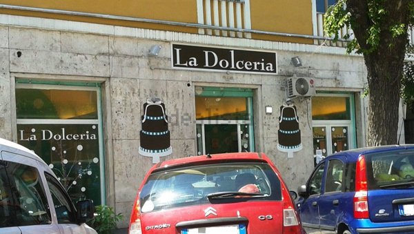 negozio in vendita a Roma in zona Gianicolense