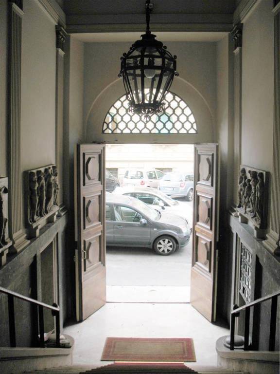 intera palazzina in vendita a Roma in zona Nomentano