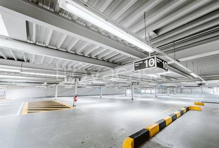 ufficio in vendita a Roma in zona Casal Morena