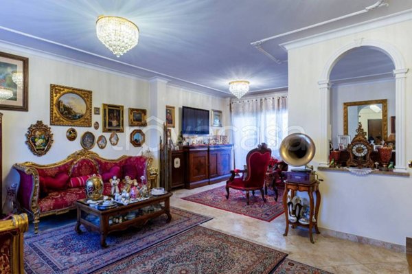 casa indipendente in vendita a Roma in zona Spinaceto