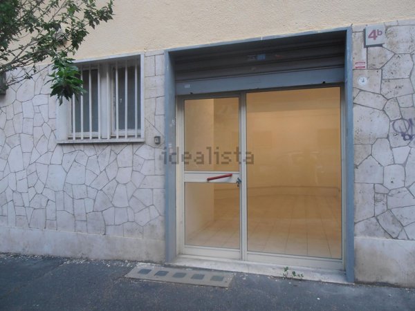 ufficio in vendita a Roma in zona Nomentano