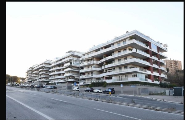 appartamento in vendita a Roma in zona Mostacciano