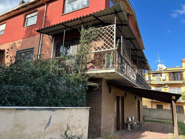 appartamento in vendita a Roma in zona Trigoria