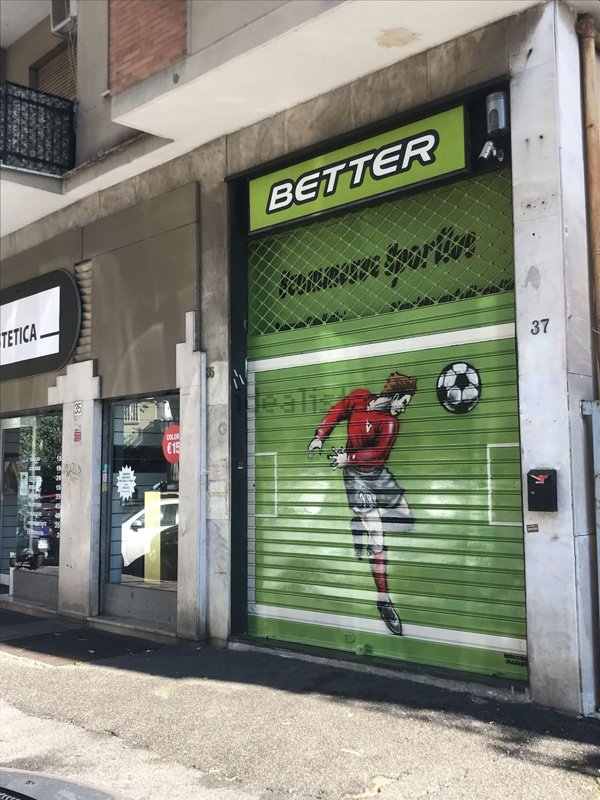 negozio in vendita a Roma