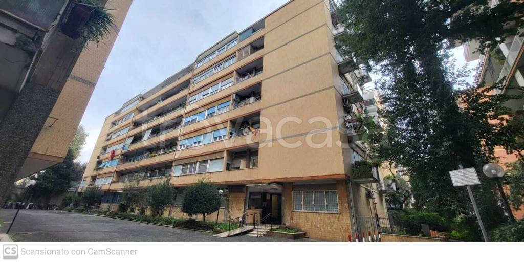 appartamento in vendita a Roma in zona Ostiense