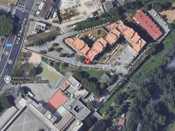 terreno edificabile in vendita a Roma in zona Tor Cervara