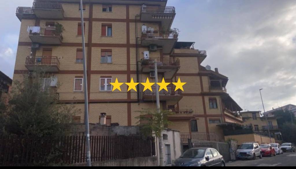 appartamento in vendita a Roma in zona Borghesiana