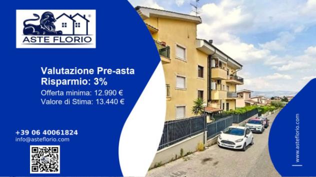 locale commerciale in vendita a Roma in zona Collatino