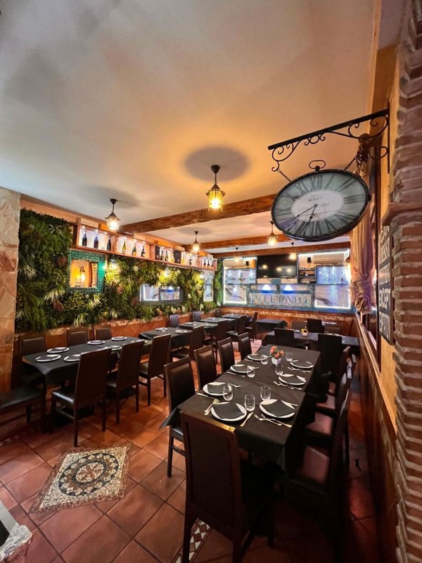 negozio in vendita a Roma in zona Montespaccato