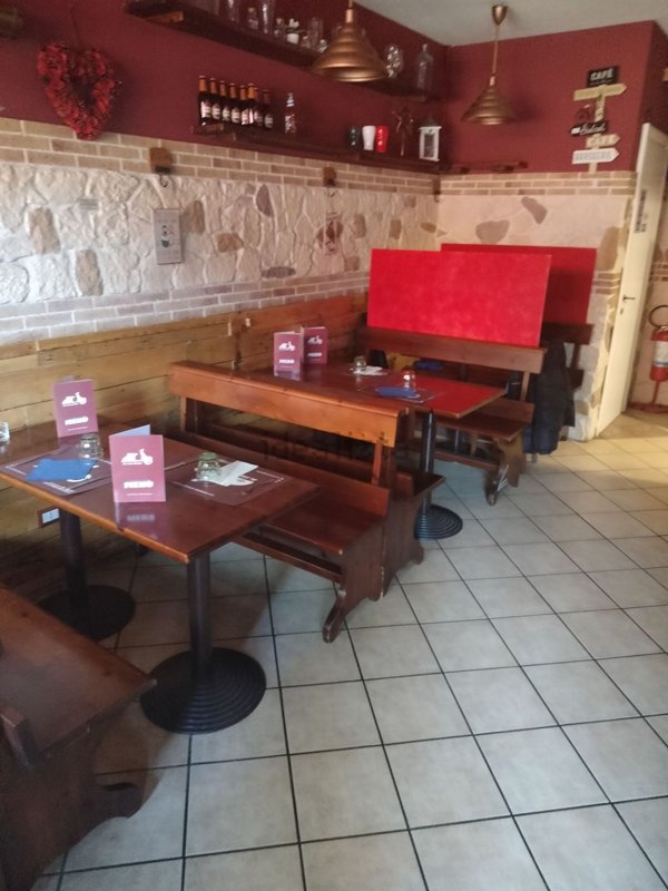 negozio in vendita a Roma in zona Monte Sacro/Talenti