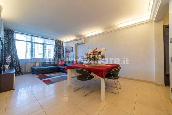 appartamento in vendita a Roma in zona Tor Bella Monaca