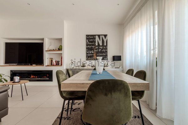 appartamento in vendita a Roma in zona Acilia