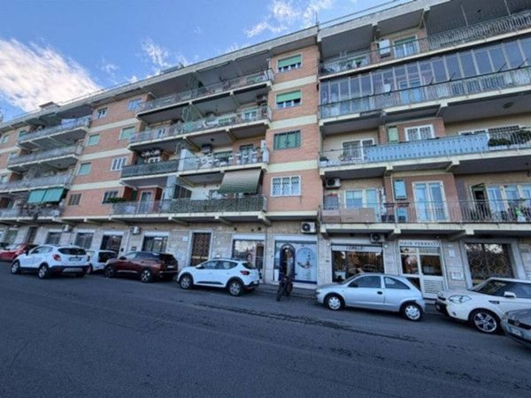 appartamento in vendita a Roma in zona Collatino