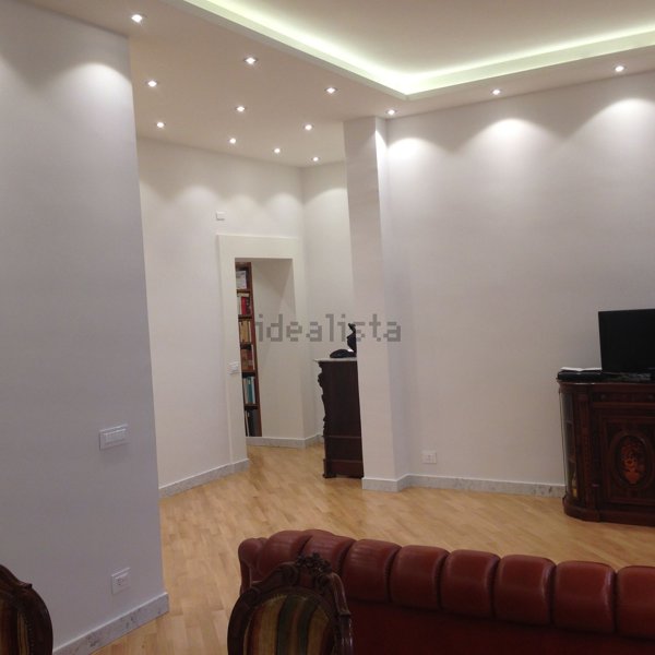 appartamento in vendita a Roma in zona Campo Marzio