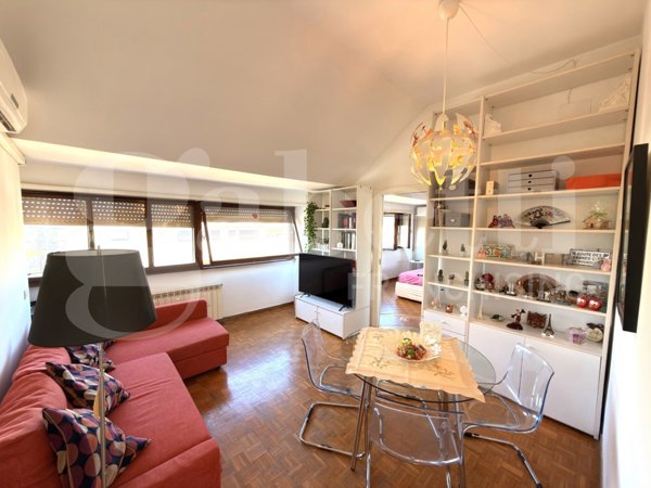 appartamento in vendita a Roma in zona Ardeatino