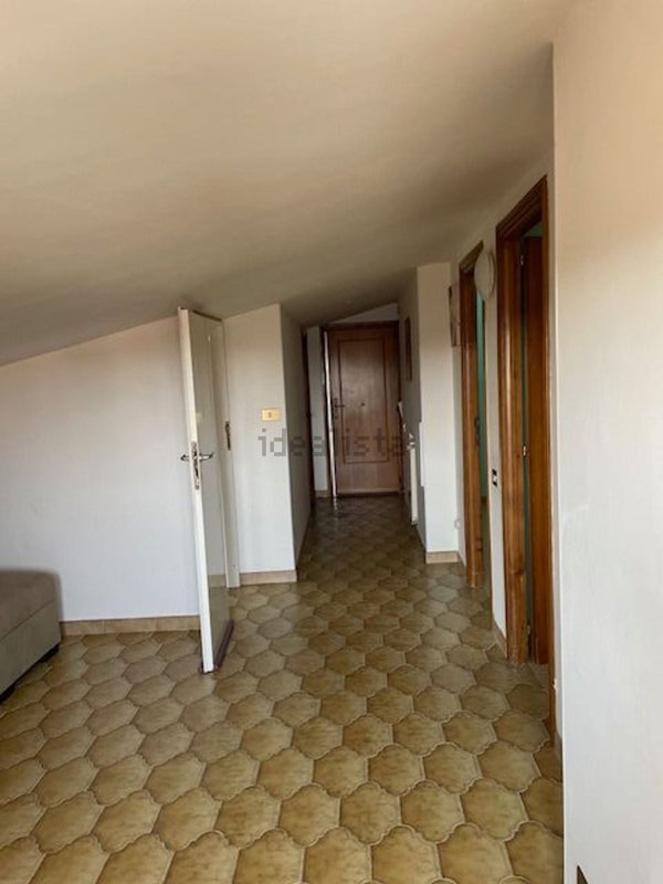 appartamento in vendita a Roma in zona Selva Candida