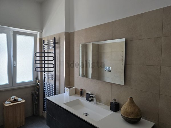 appartamento in vendita a Roma in zona Ostia