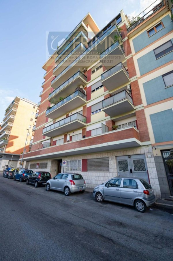 appartamento in vendita a Roma in zona Campo Marzio